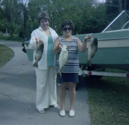Linda Jean Gilchrist Mollman, Mildred Joy Redhead Gilchrist, some fishes